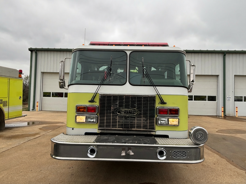 1996 E-One Pumper — photo 6
