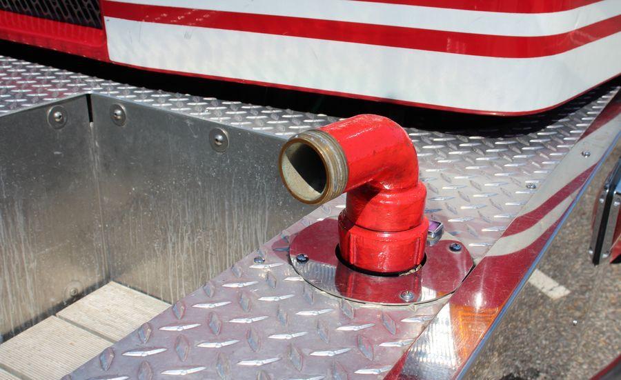 1998 Pierce Quantum Pumper - image 12