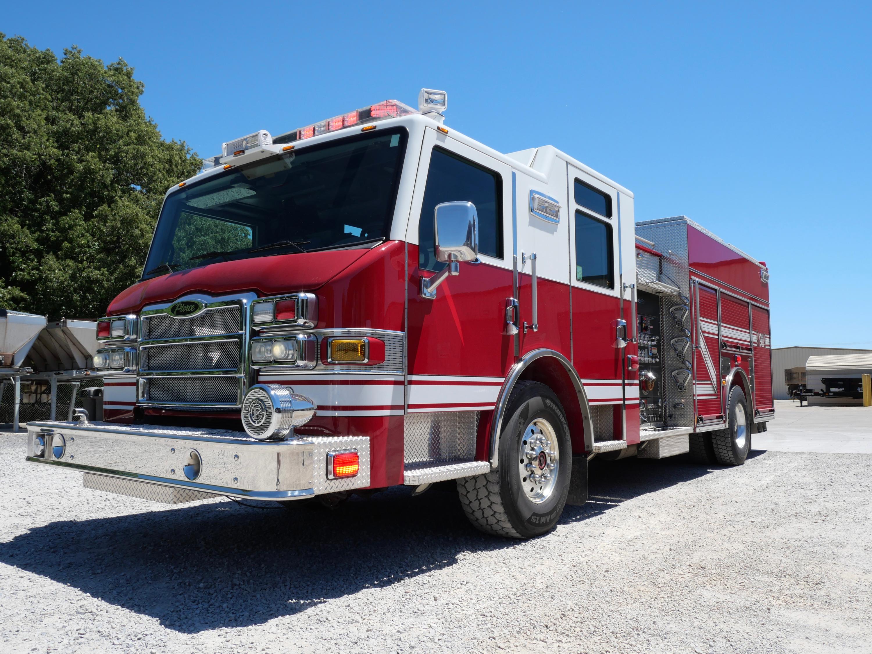 2012 Pierce Pumper - image 1