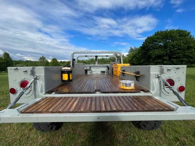 bold 1991 Hummer H1 — photo 8