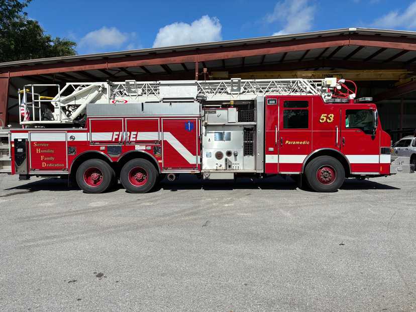 2013 Pierce Velocity 75' Aerial — photo 8