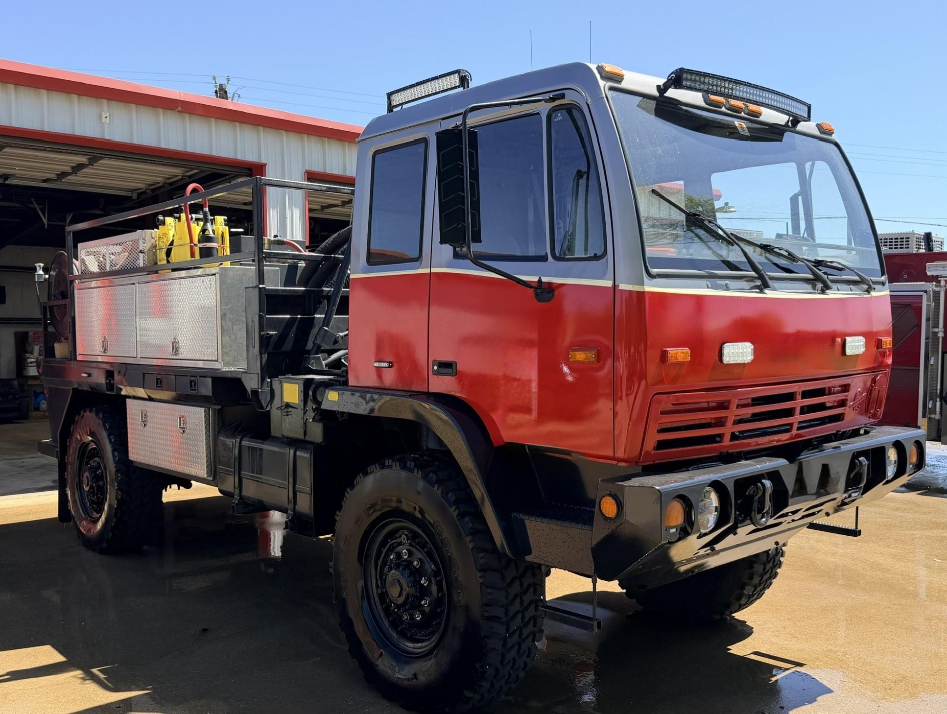 2003 S&S M1087A1 Wildland Unit - image 2