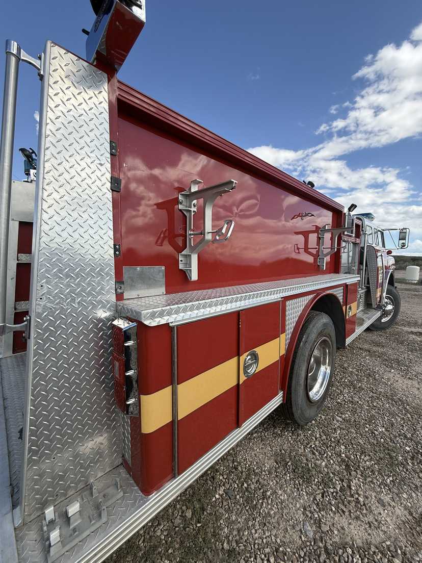 1986 E-One Ford Pumper — photo 7