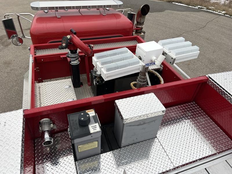 2008 Pierce Peterbilt Pumper Tanker - image 11