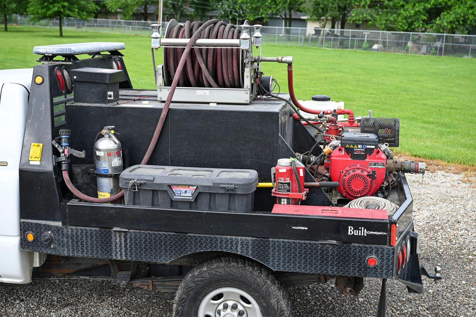 2001 Chevrolet 2500HD 4x4 Brush Truck - image 15