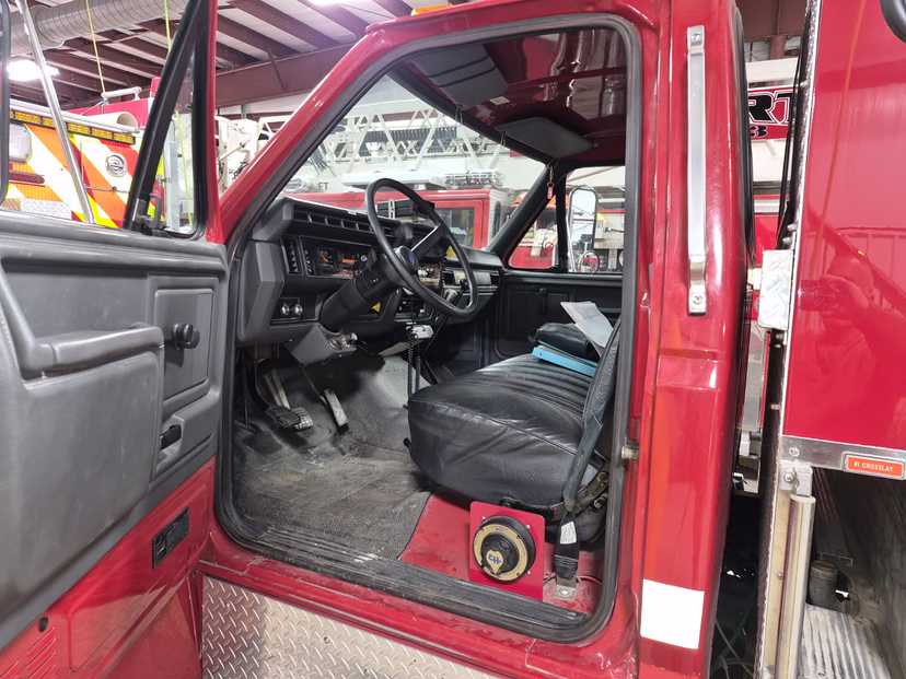 1992 Central States Ford Pumper Tanker — photo 4