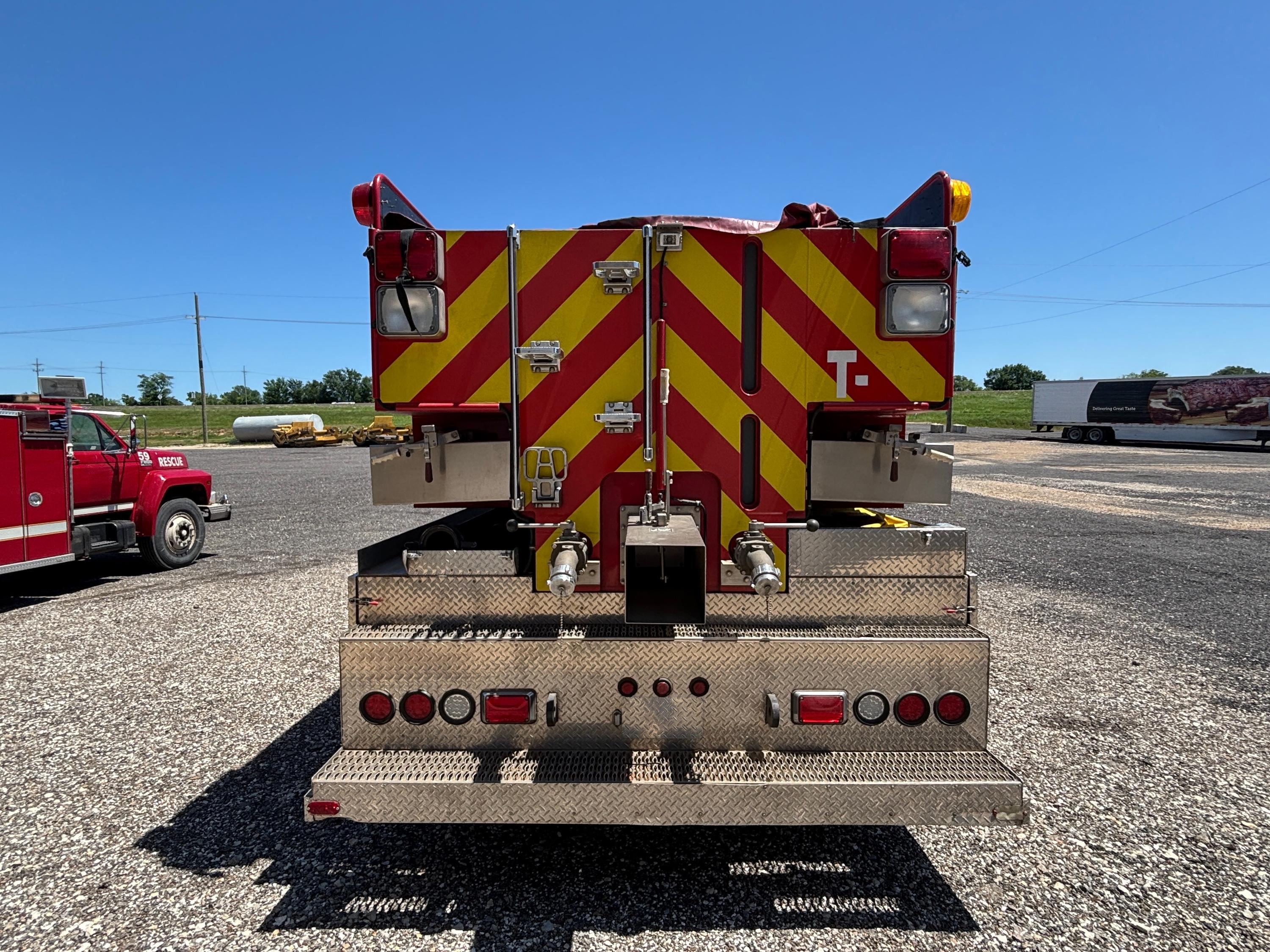 2011 Fouts Brothers Kenworth Pumper Tanker - image 3
