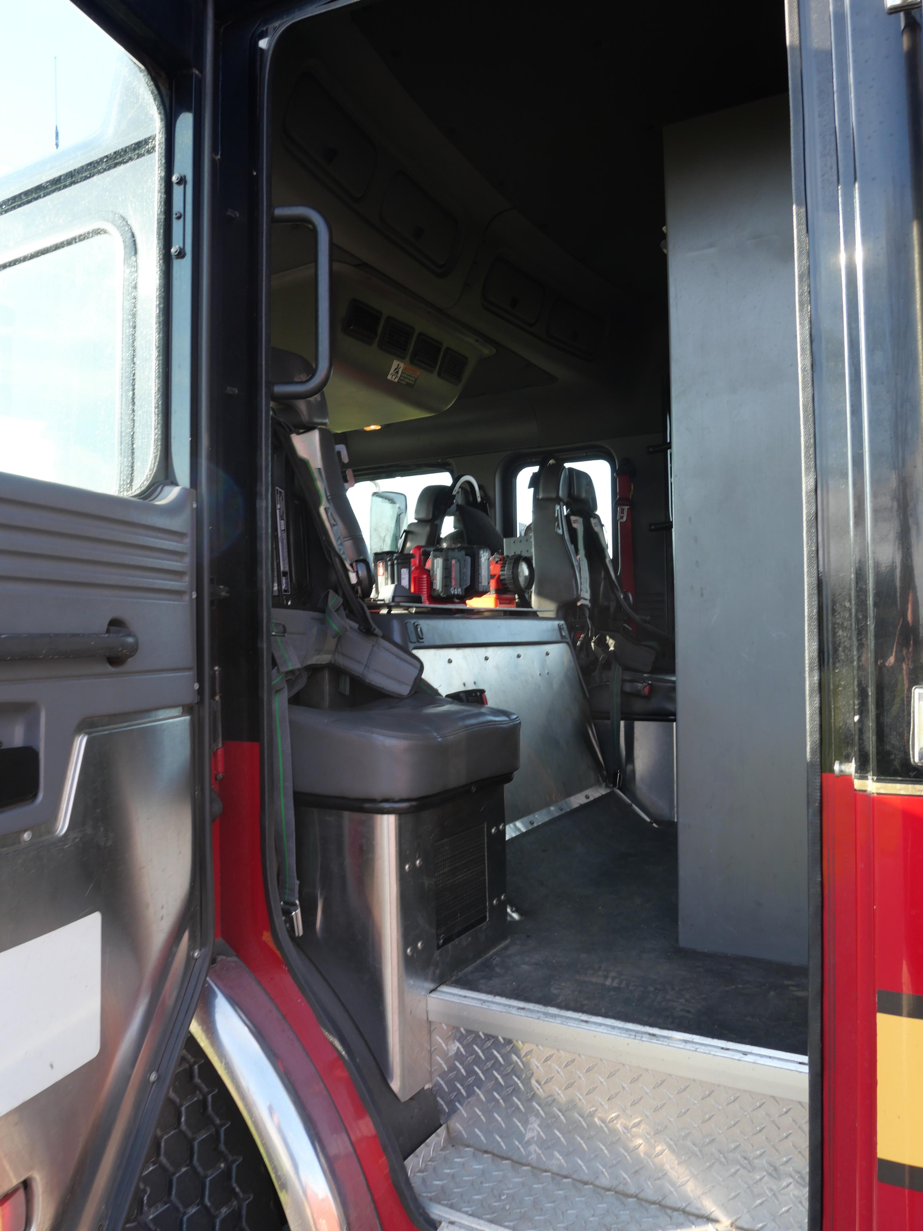 2007 American LaFrance Eagle Pumper - image 16