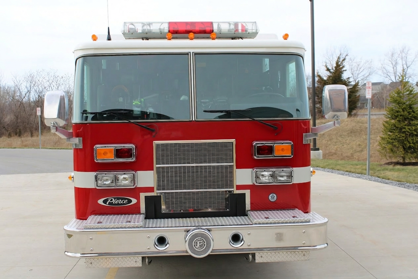 1995 Pierce Saber Heavy Rescue — photo 8