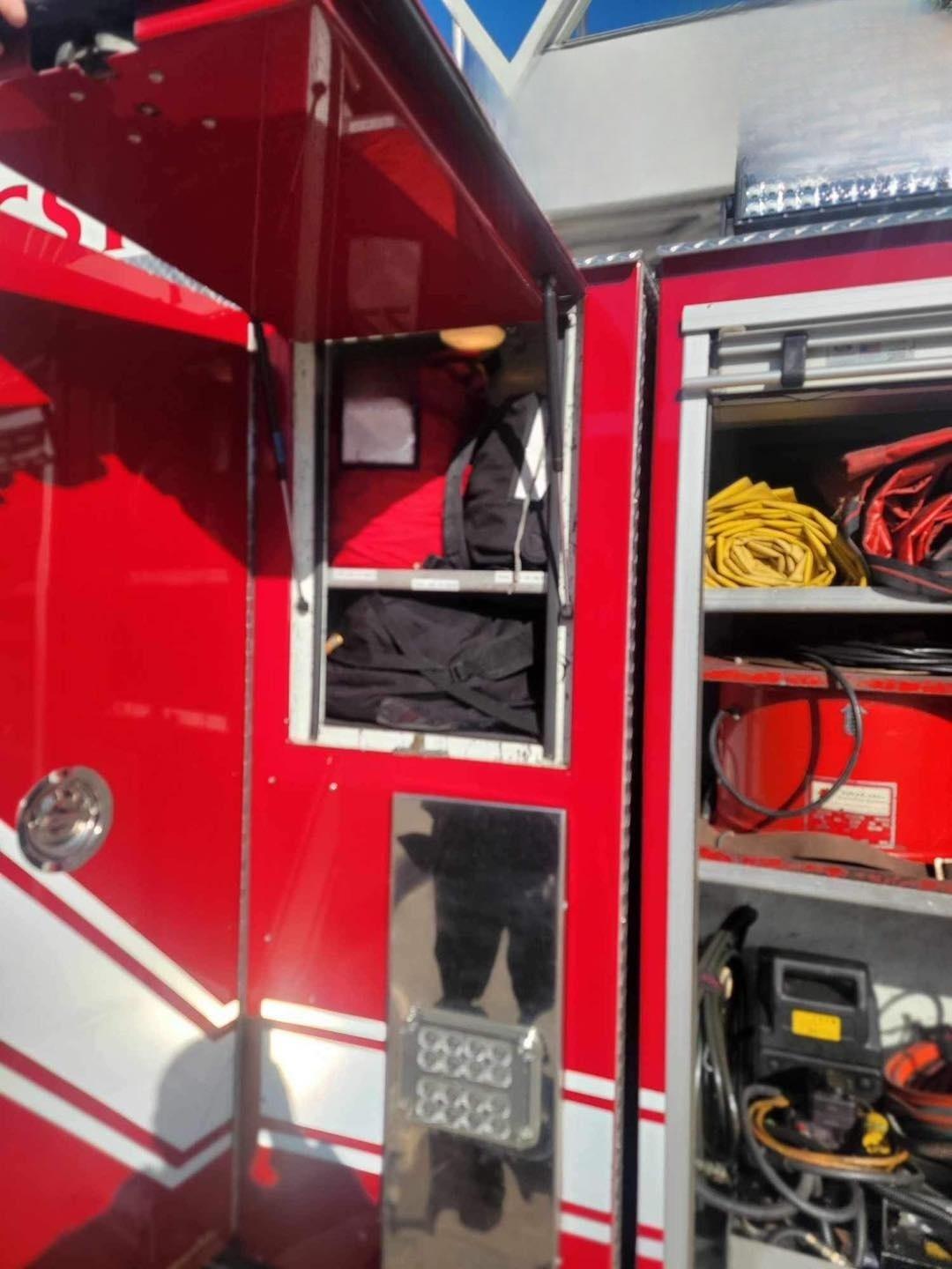 2002 American LaFrance Eagle 85' Tower - image 17