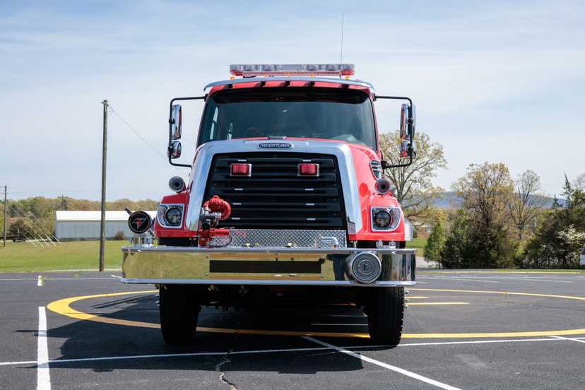 2025 Toyne Freightliner 4x4 Pumper — photo 7