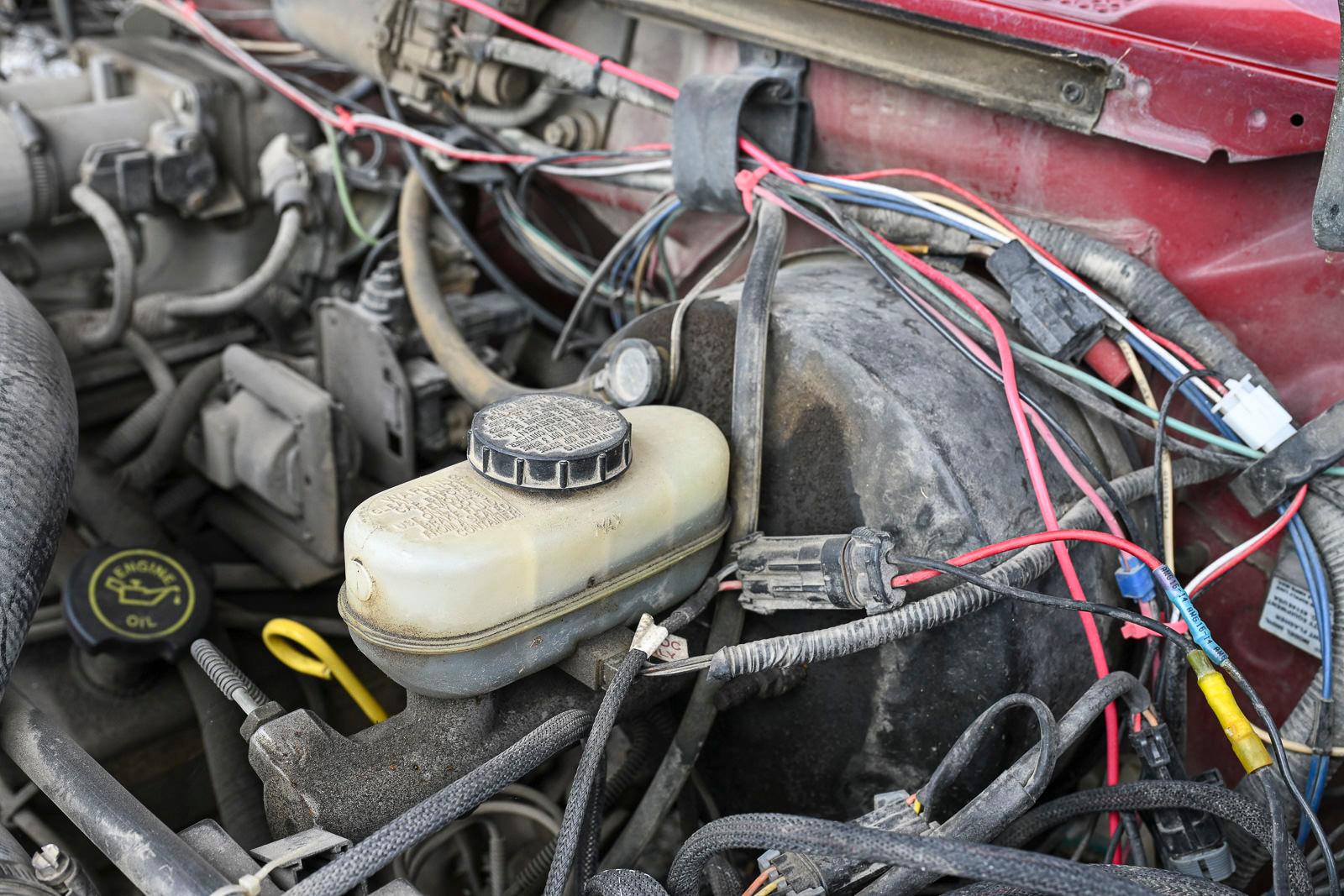 1990 Ford F350 4x4 Brush Truck - image 62
