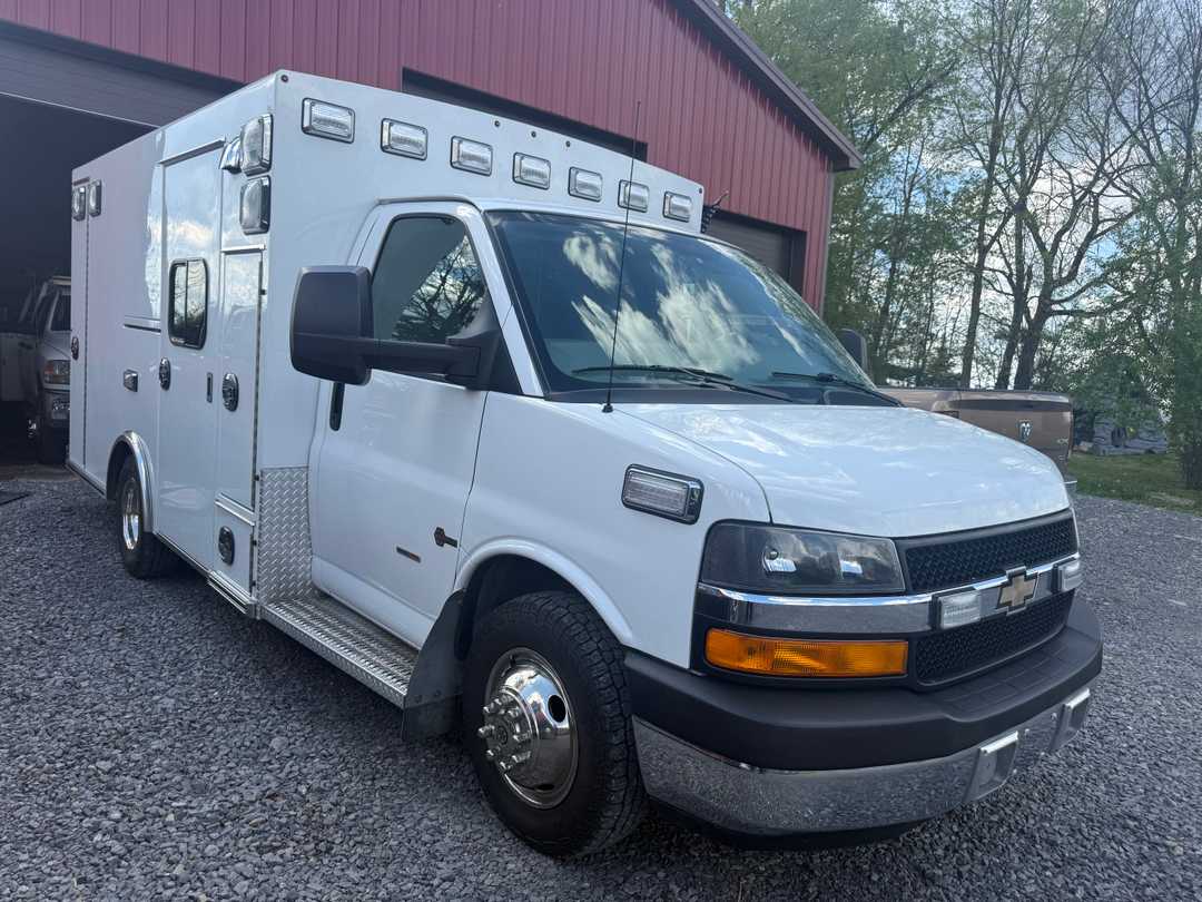 2013 Braun Chevrolet Ambulance