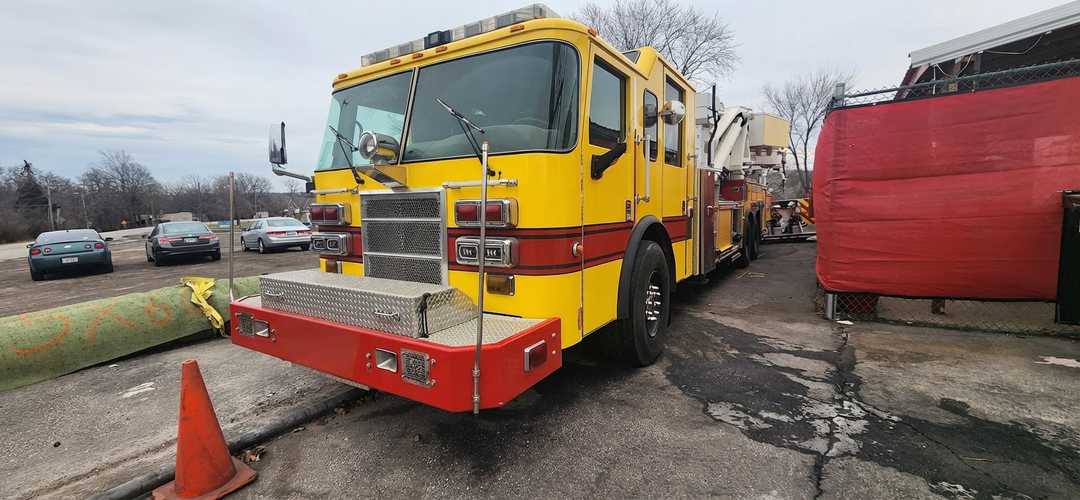 2005 Pierce Dash 95' Aerial