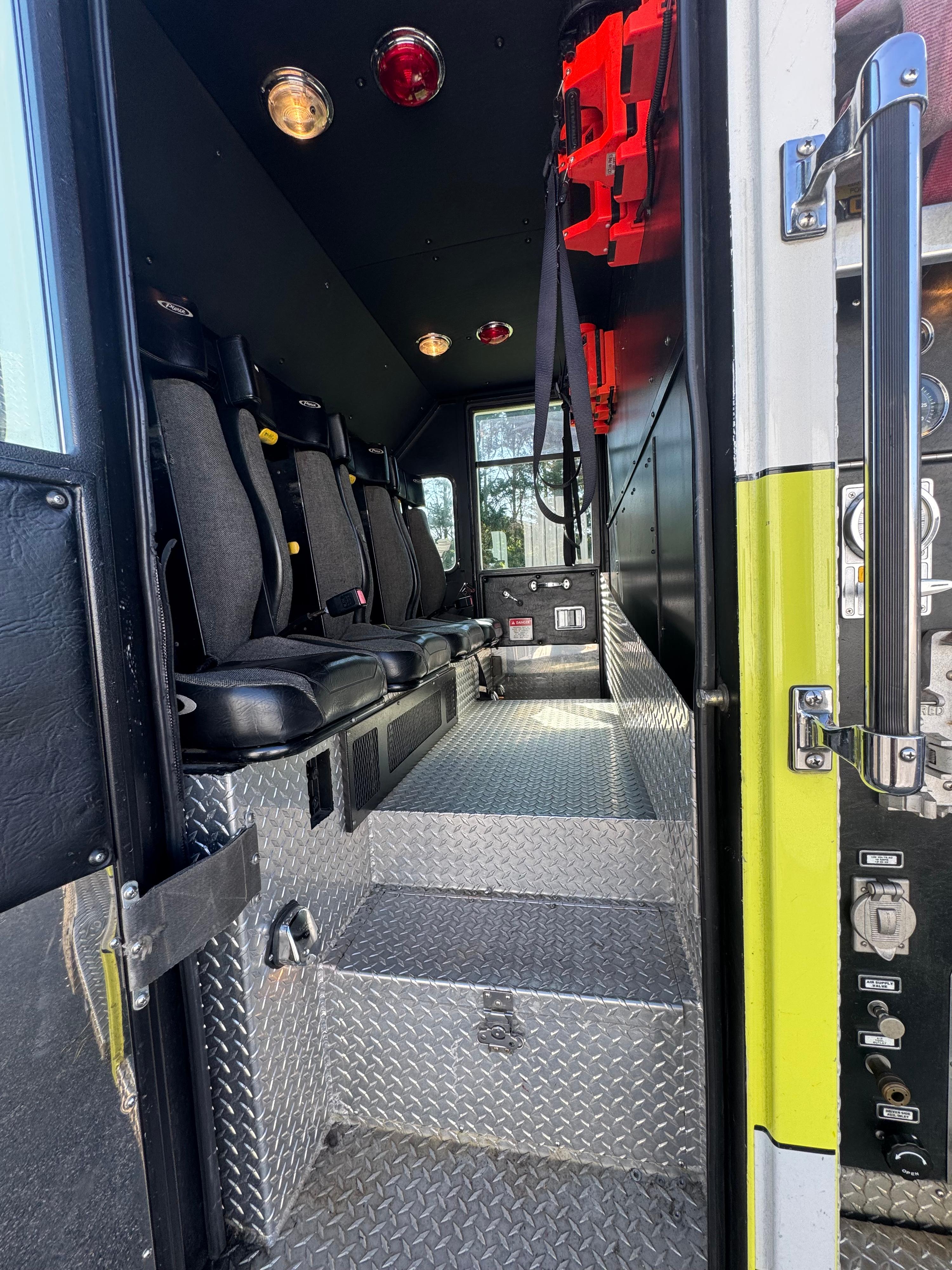 1995 Pierce Lance Pumper - image 24