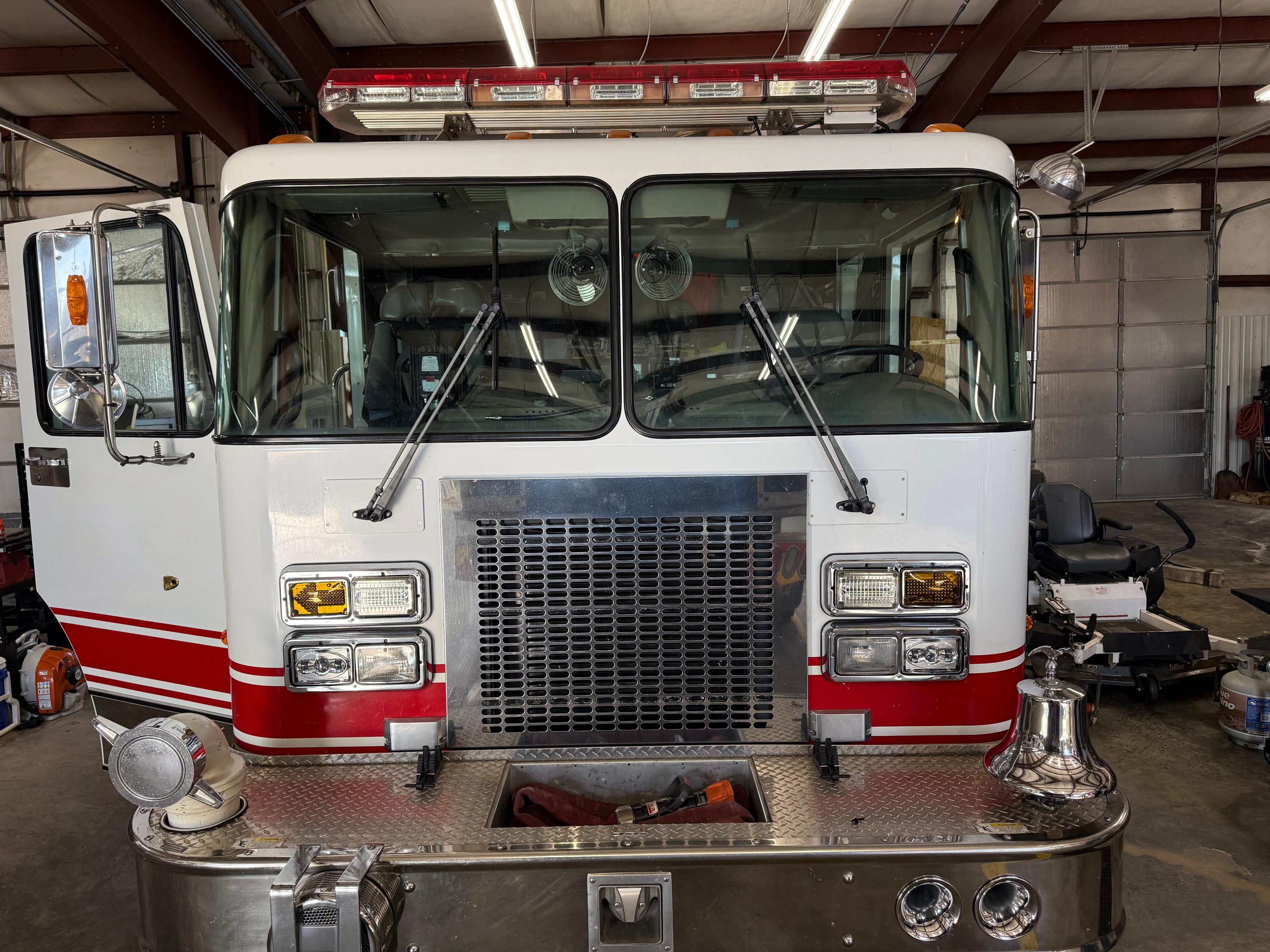 2001 Spartan Marion Pumper - image 2