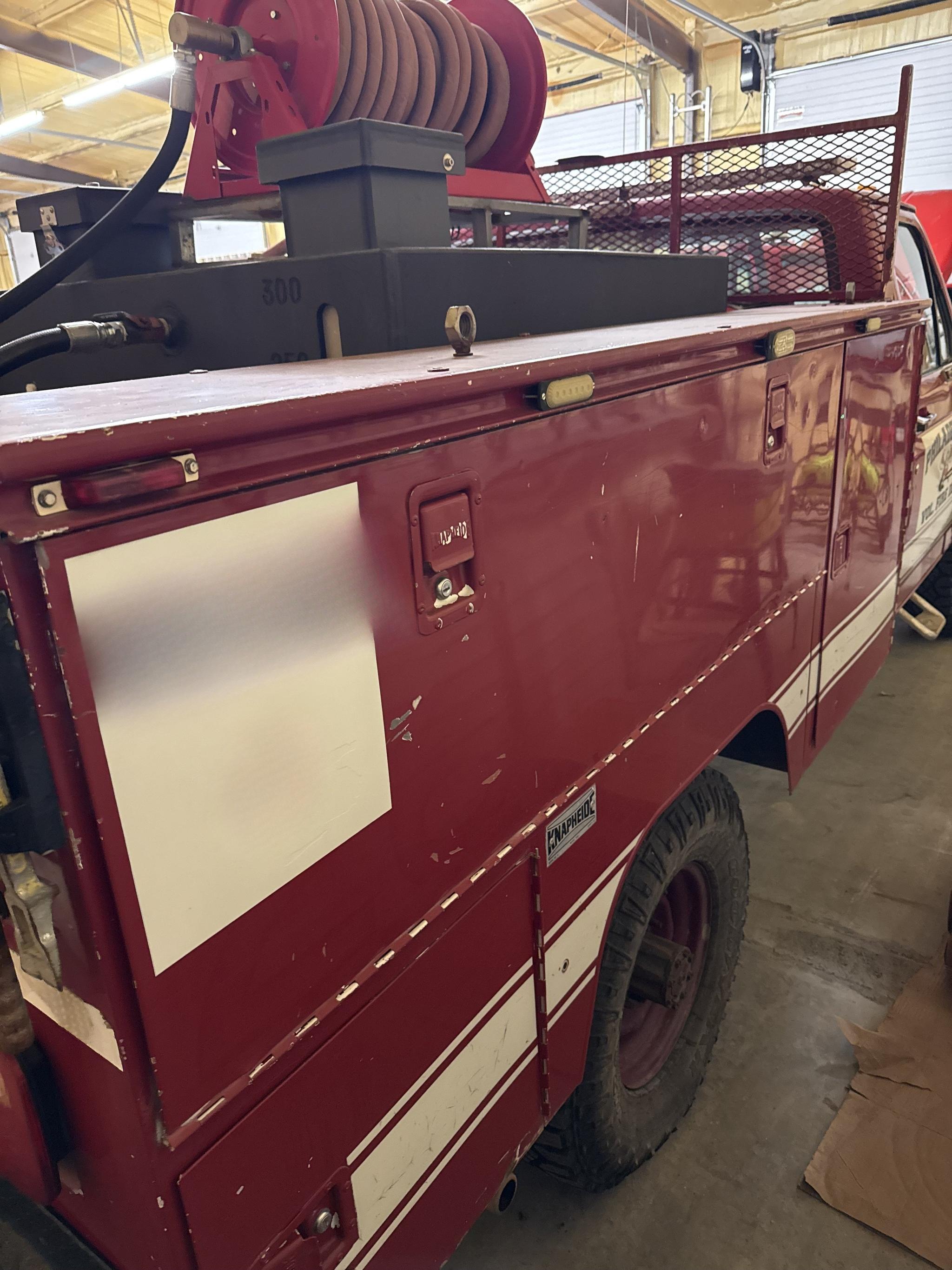 1992 Ford F-350 Brush Truck - image 3