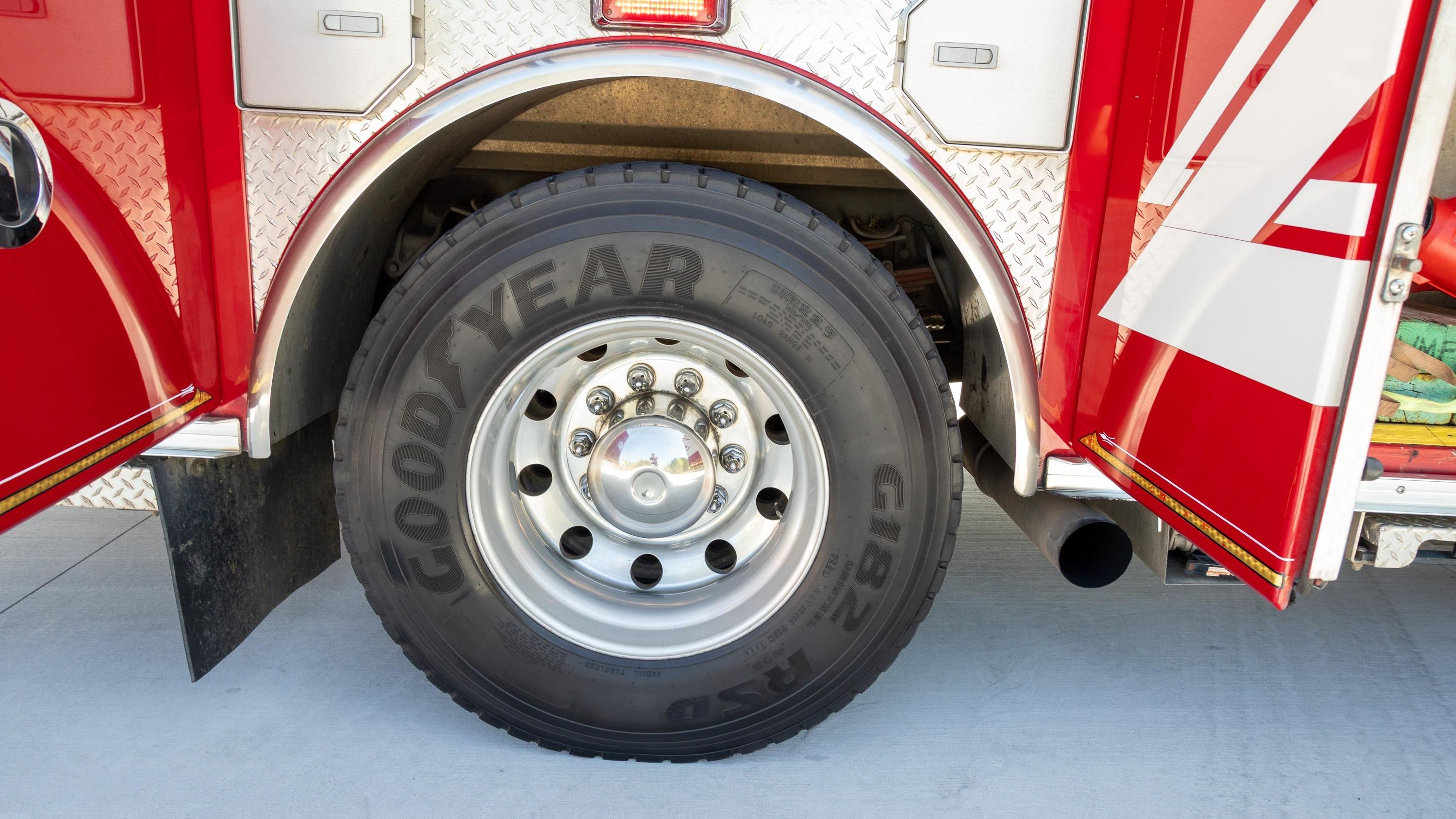 2006 Ferrara Pumper - image 79