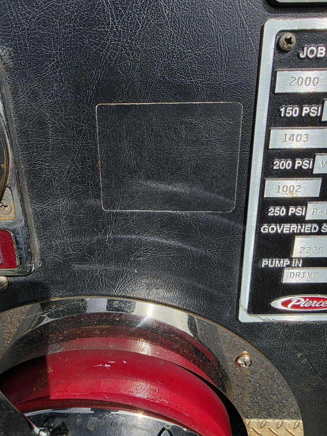1999 Pierce Dash 105' Quint - image 18