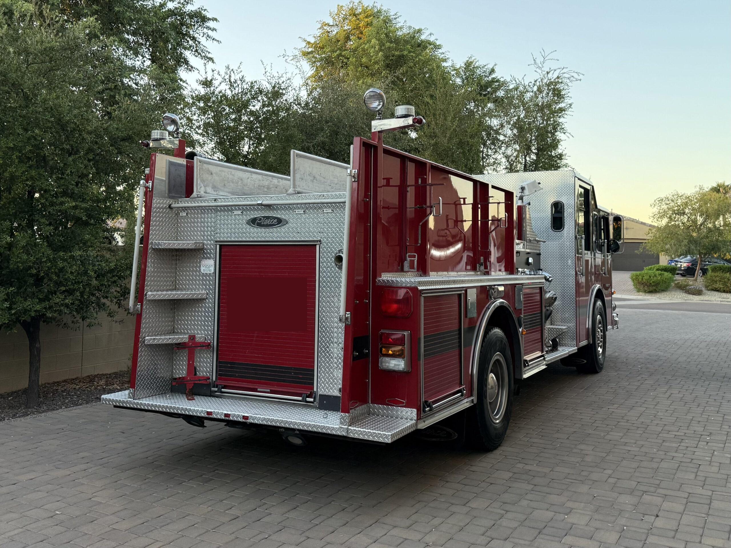 2000 Pierce Saber Pumper - image 11