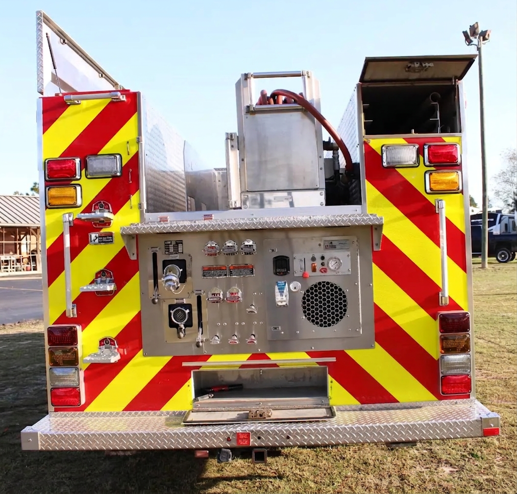 2015 Rosenbauer Ford 4x4 Light Rescue - image 5