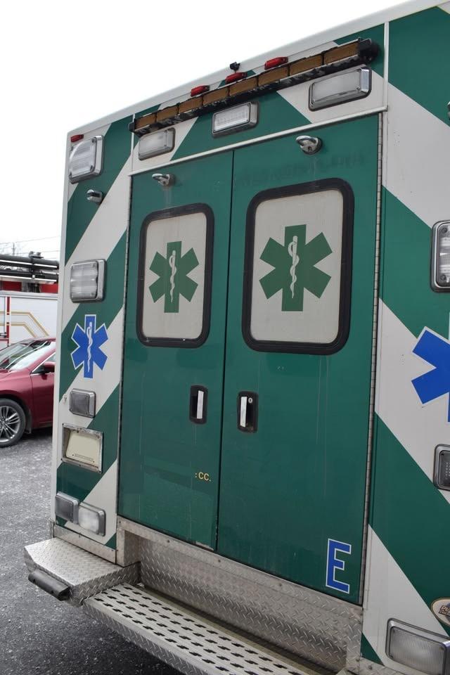 2010 PL-Custom Chevrolet Type III Ambulance - image 6