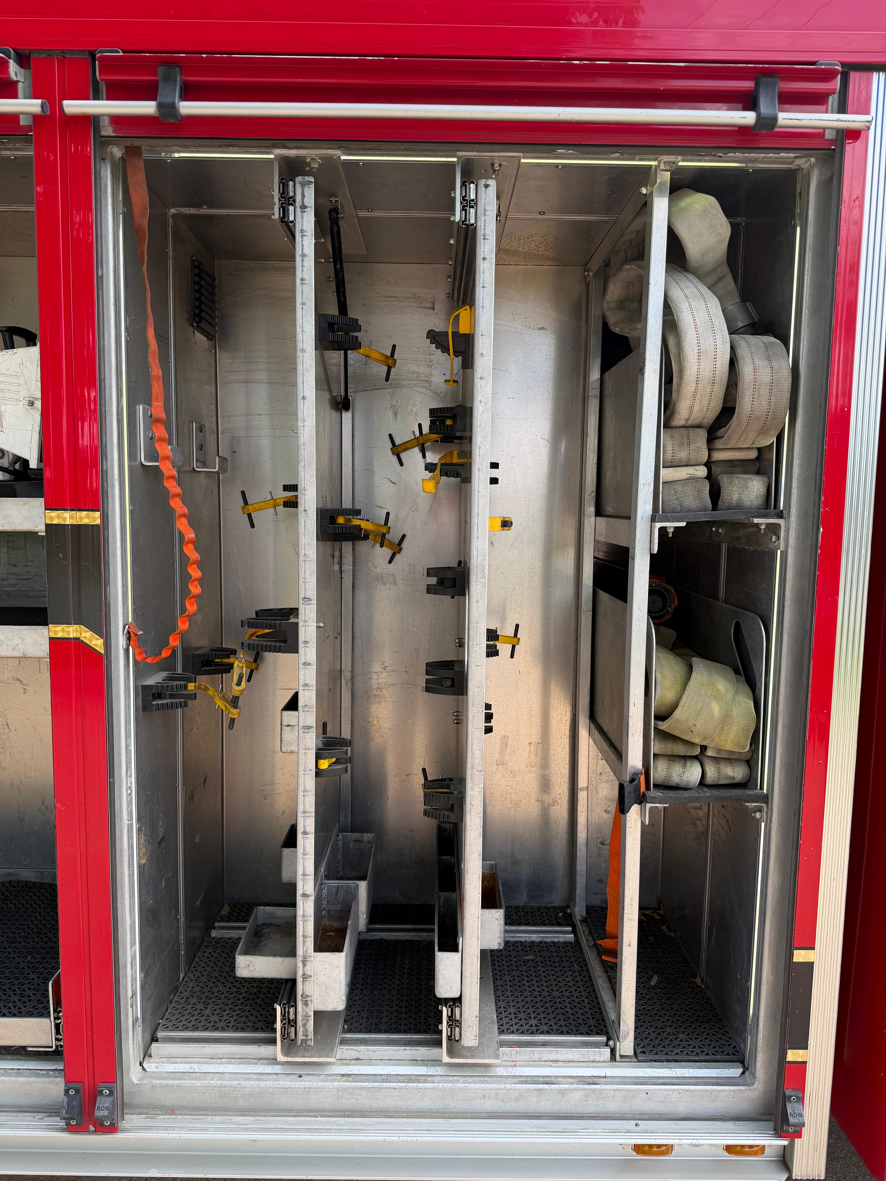 2014 Rosenbauer Pumper - image 12
