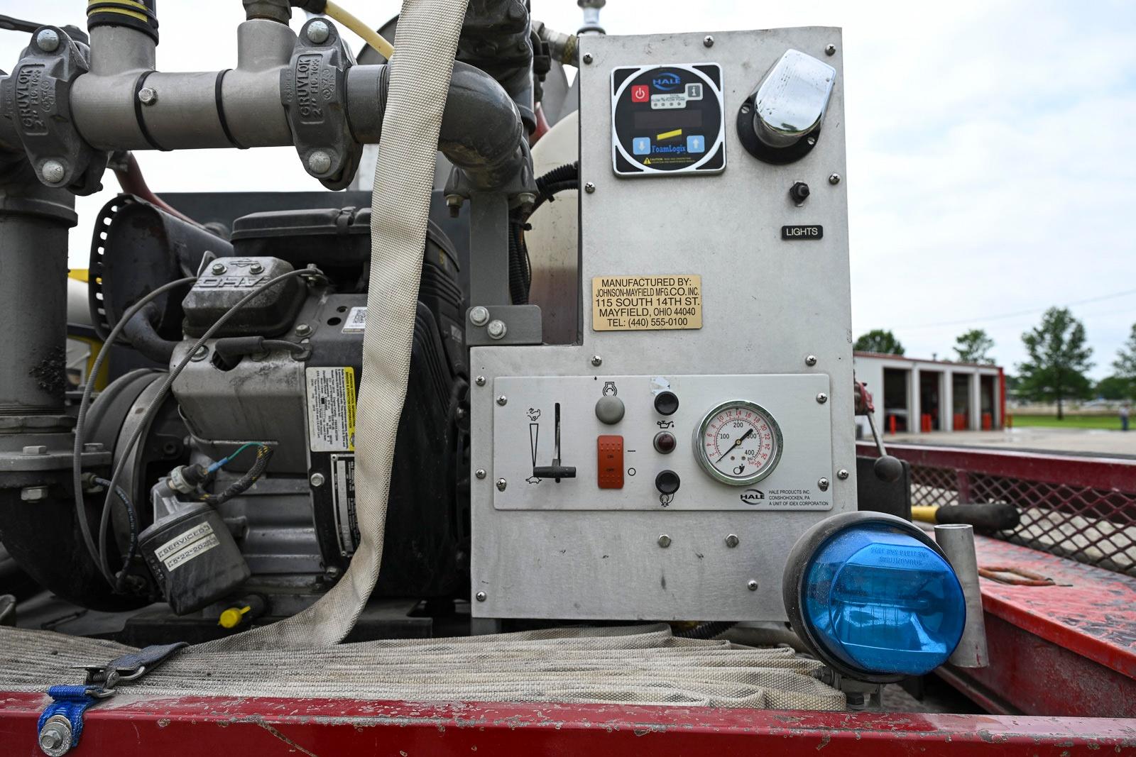 1990 Ford F350 4x4 Brush Truck - image 110