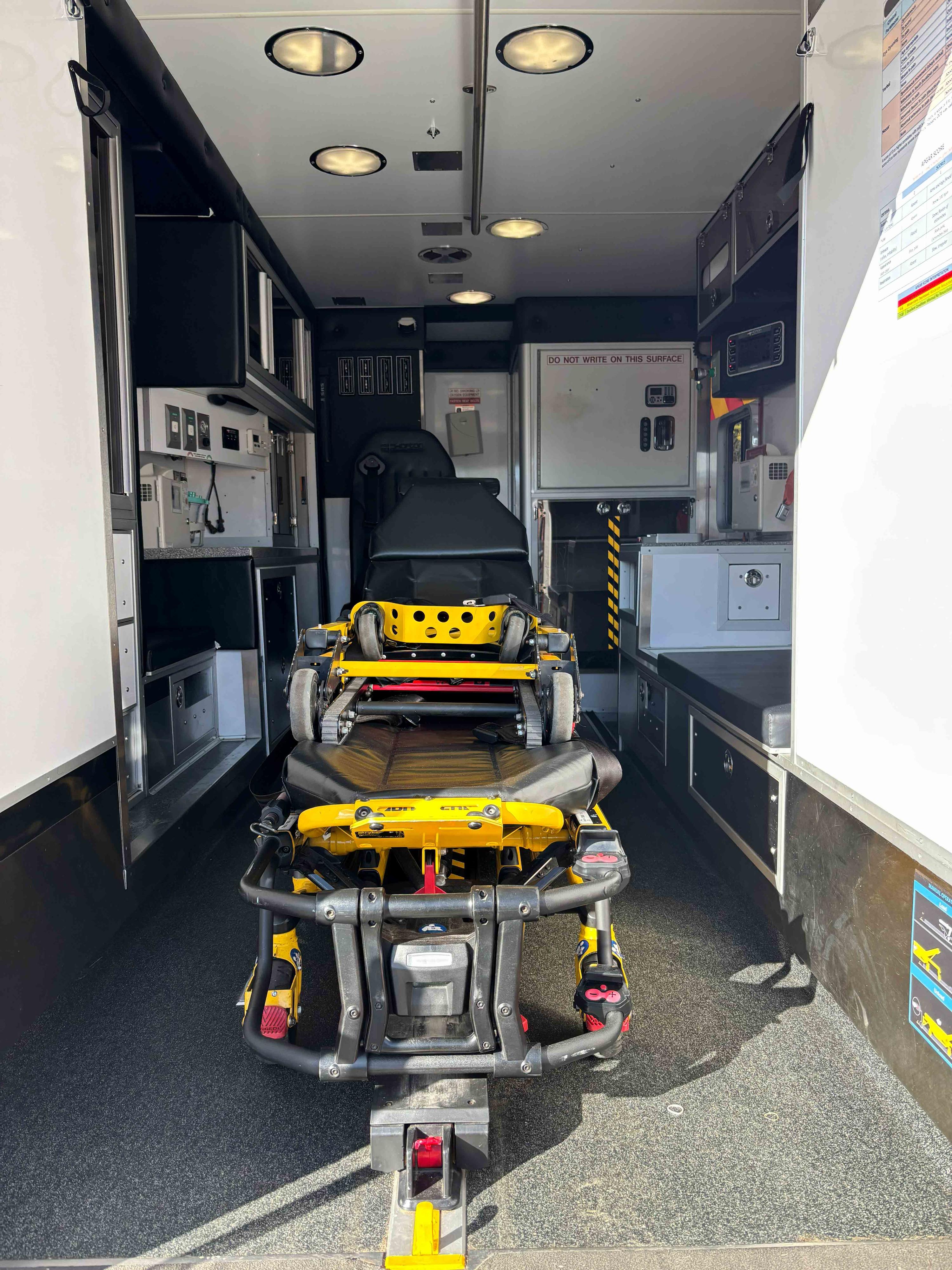2016 Horton Ford 4x4 Type I Ambulance - image 12