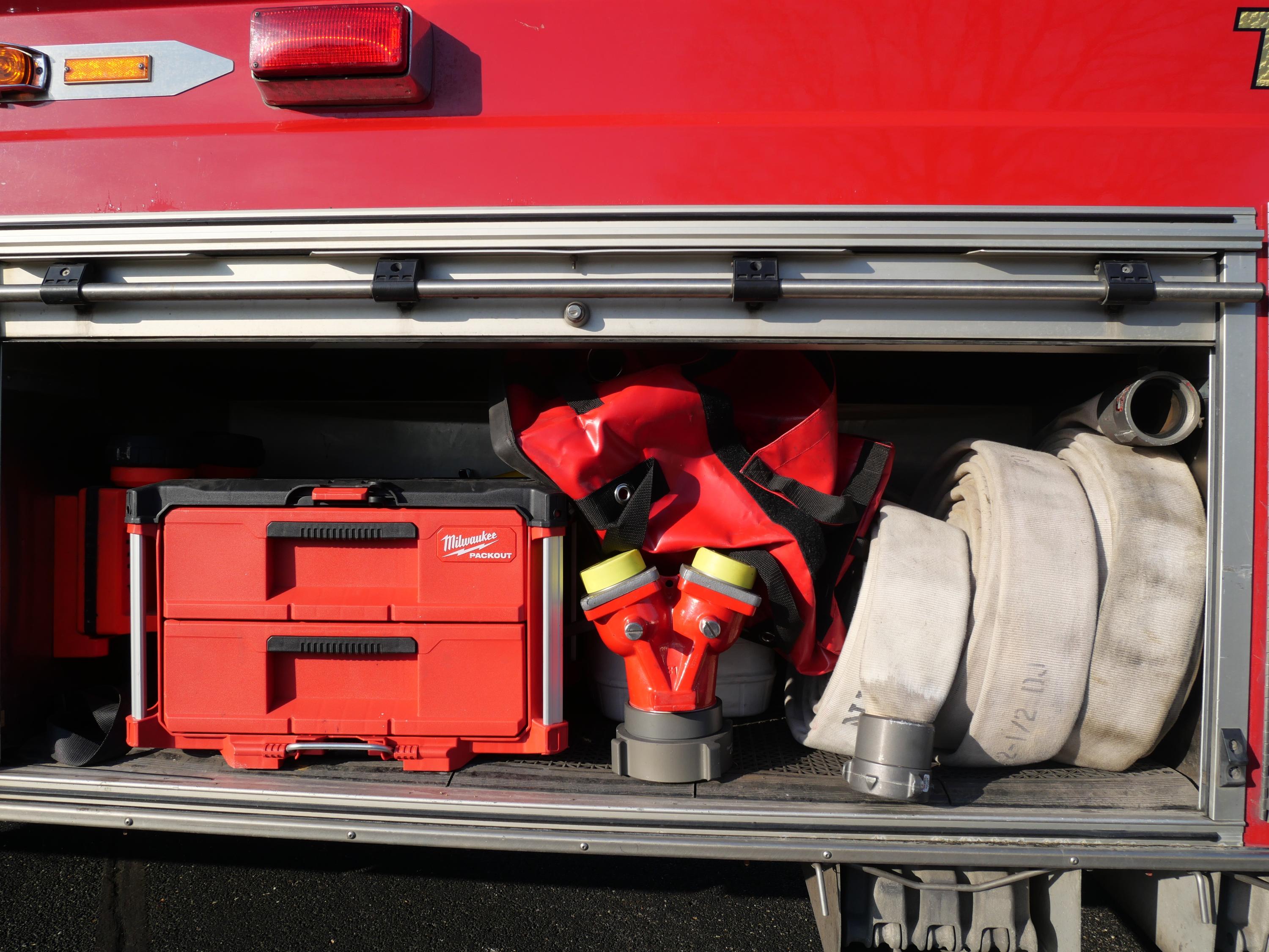 1997 Freightliner FL80 Pumper Tanker - image 12