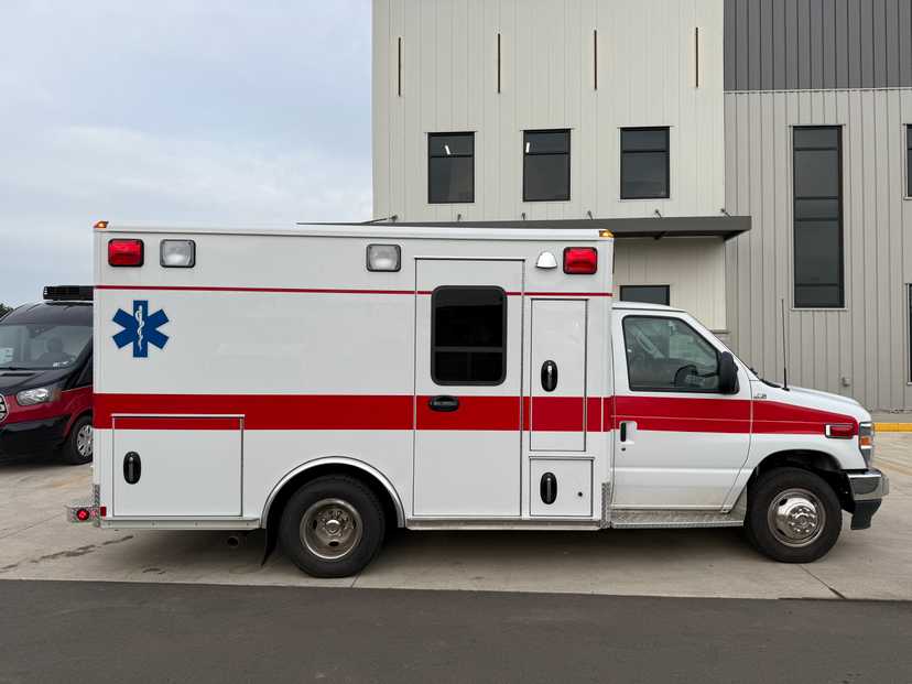 2023 Wheeled Coach Ford Type III Ambulance — photo 6