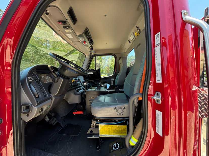 2020 Pierce Freightliner Pumper — photo 7