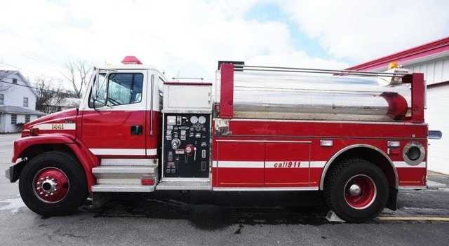 2000 Pierce Freightliner Tanker