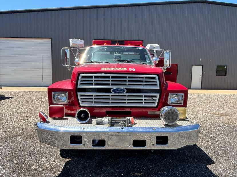 1990 Welch Ford Rescue Pumper — photo 6