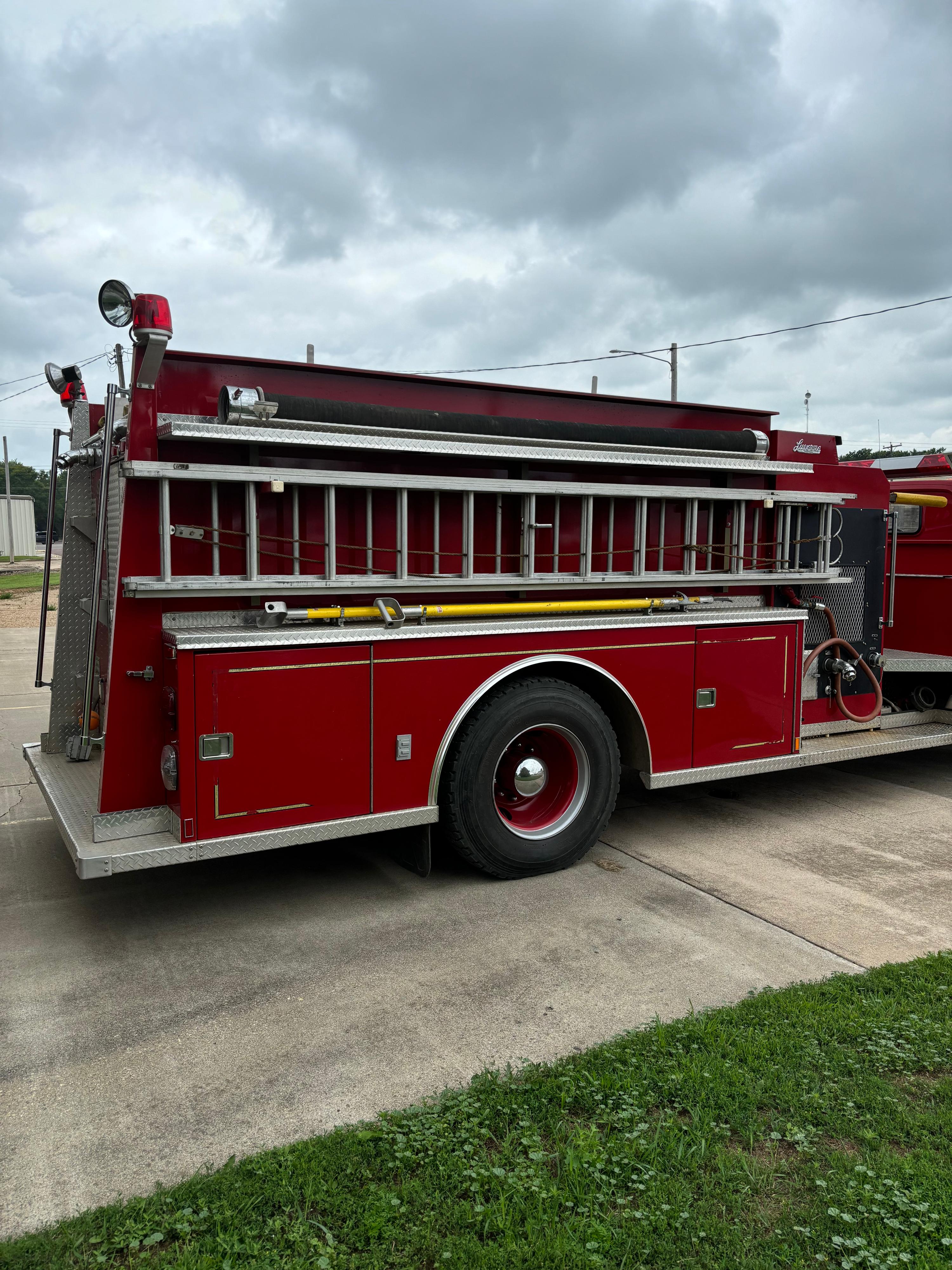 1988 Luverne Chevrolet Pumper - image 6