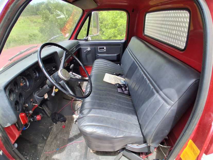 1988 GMC 7000 Squad — photo 5