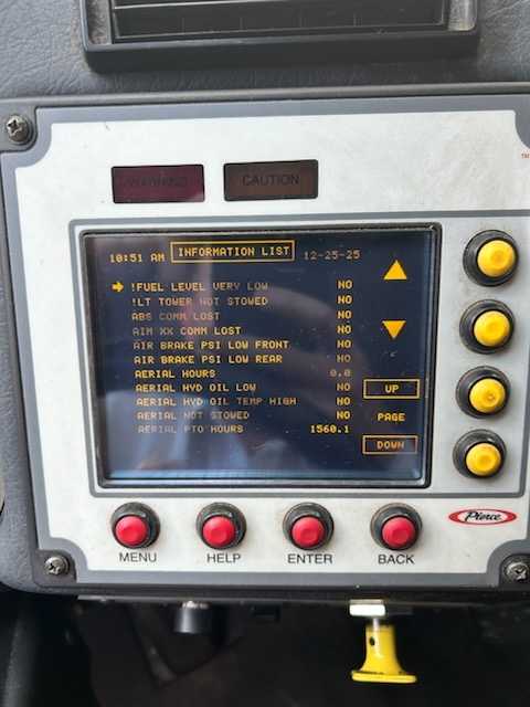 2001 Pierce Dash 100' Quint — photo 8