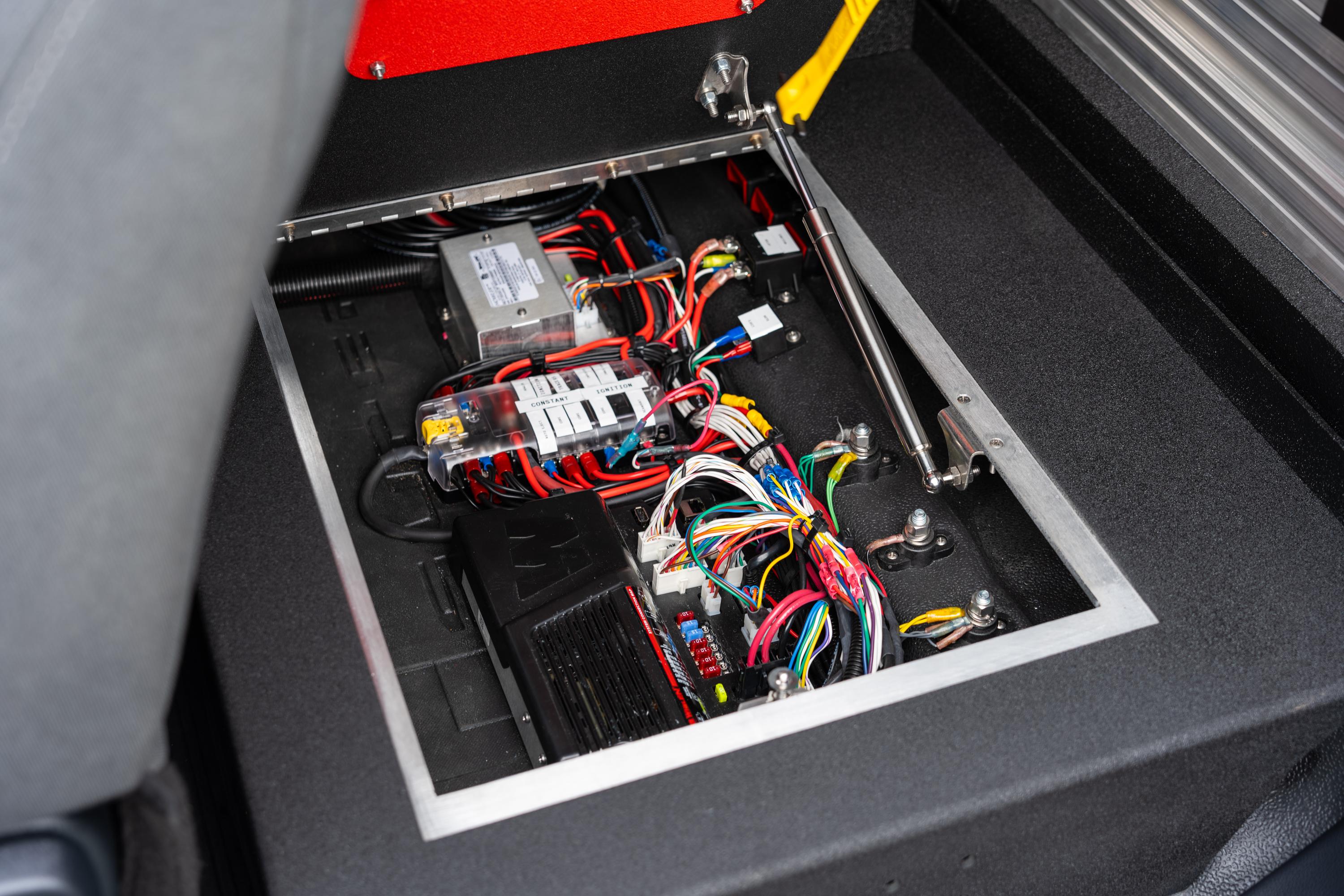 2025 Ford F350 4x4 Quick Attack - image 50