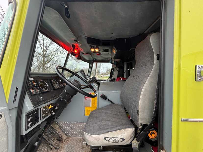 1995 Pierce Pumper — photo 7
