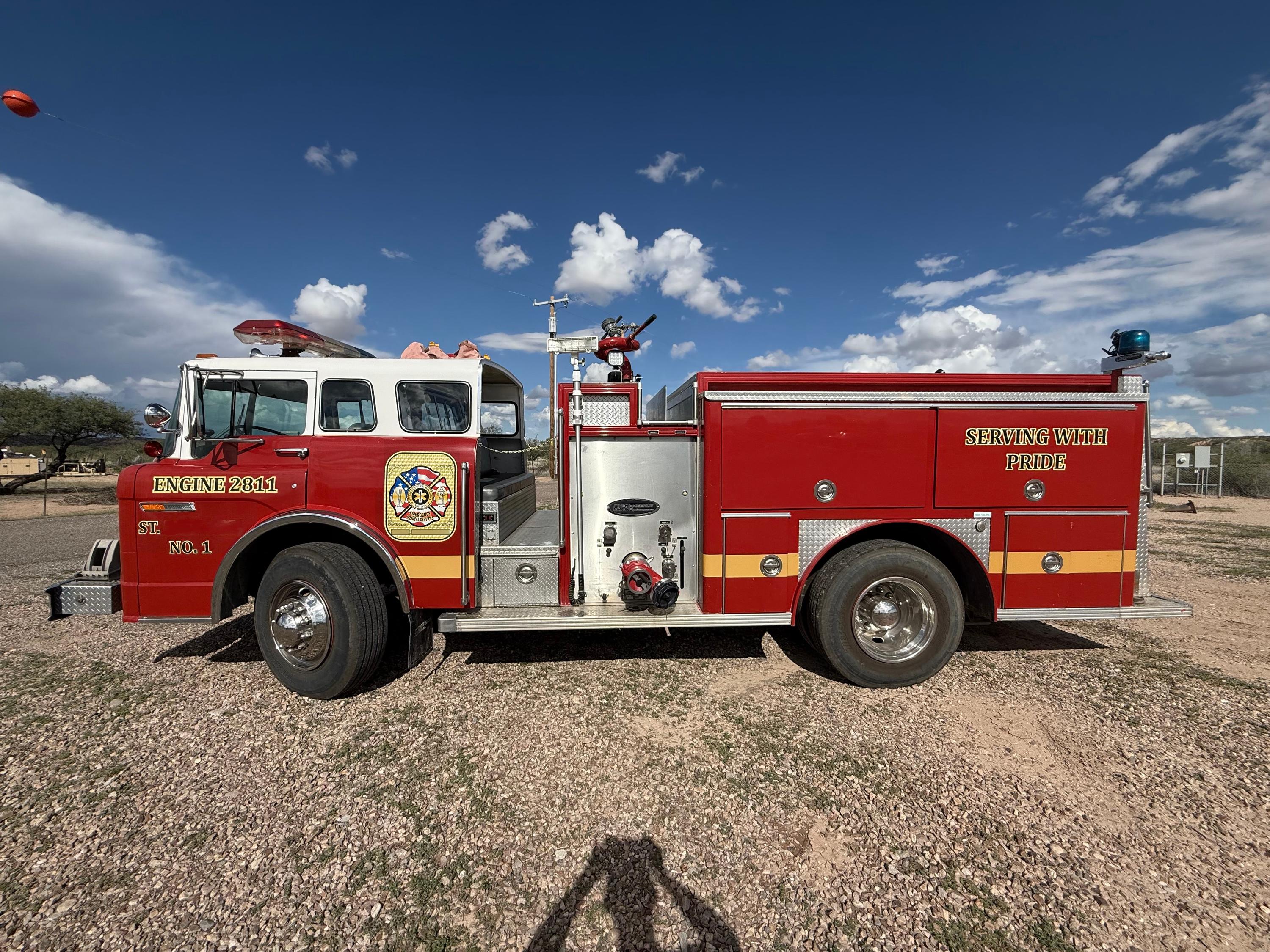 1986 E-One Ford Pumper - image 1