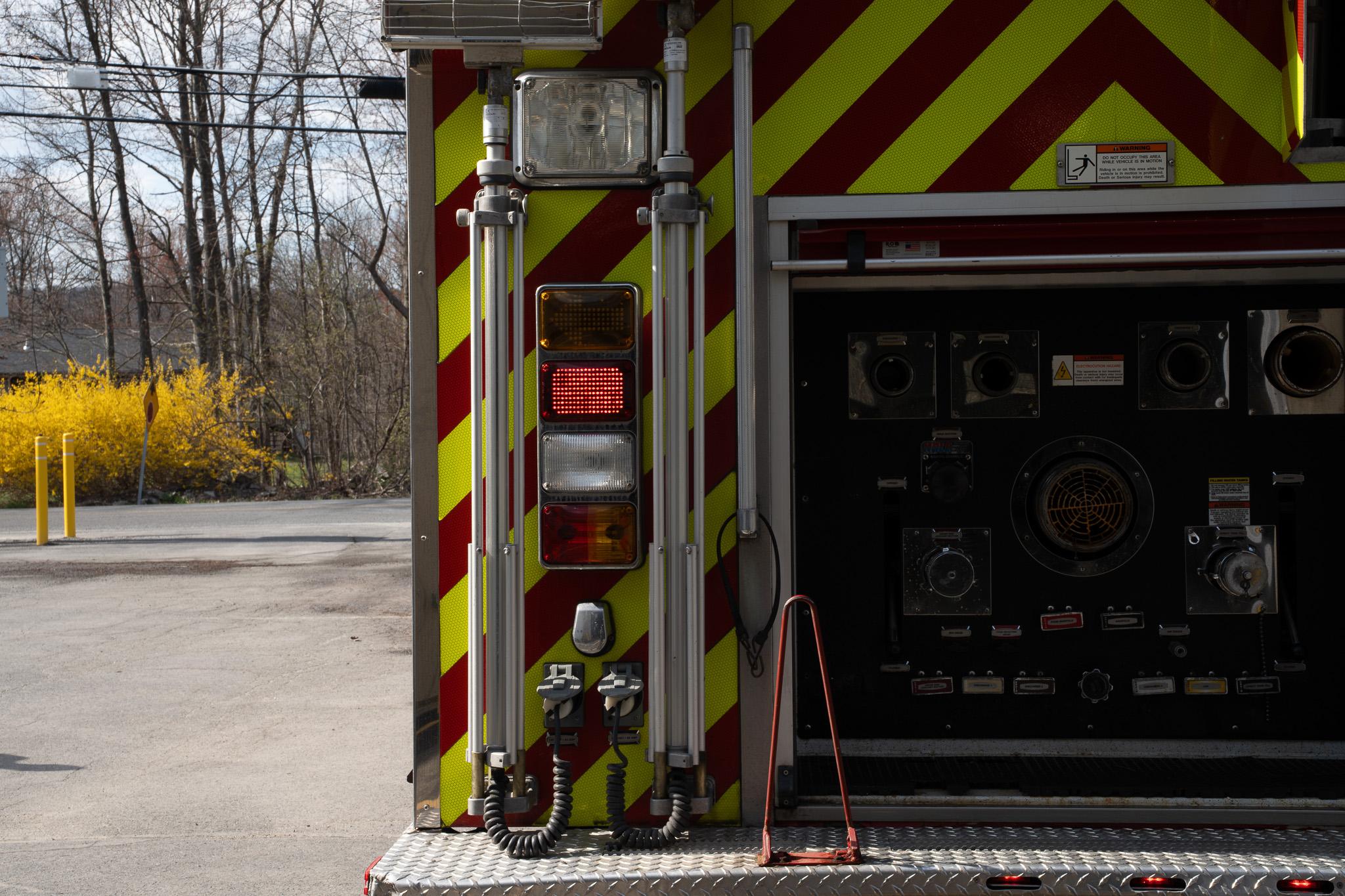 2009 KME Predator 4x4 Heavy Rescue - image 114