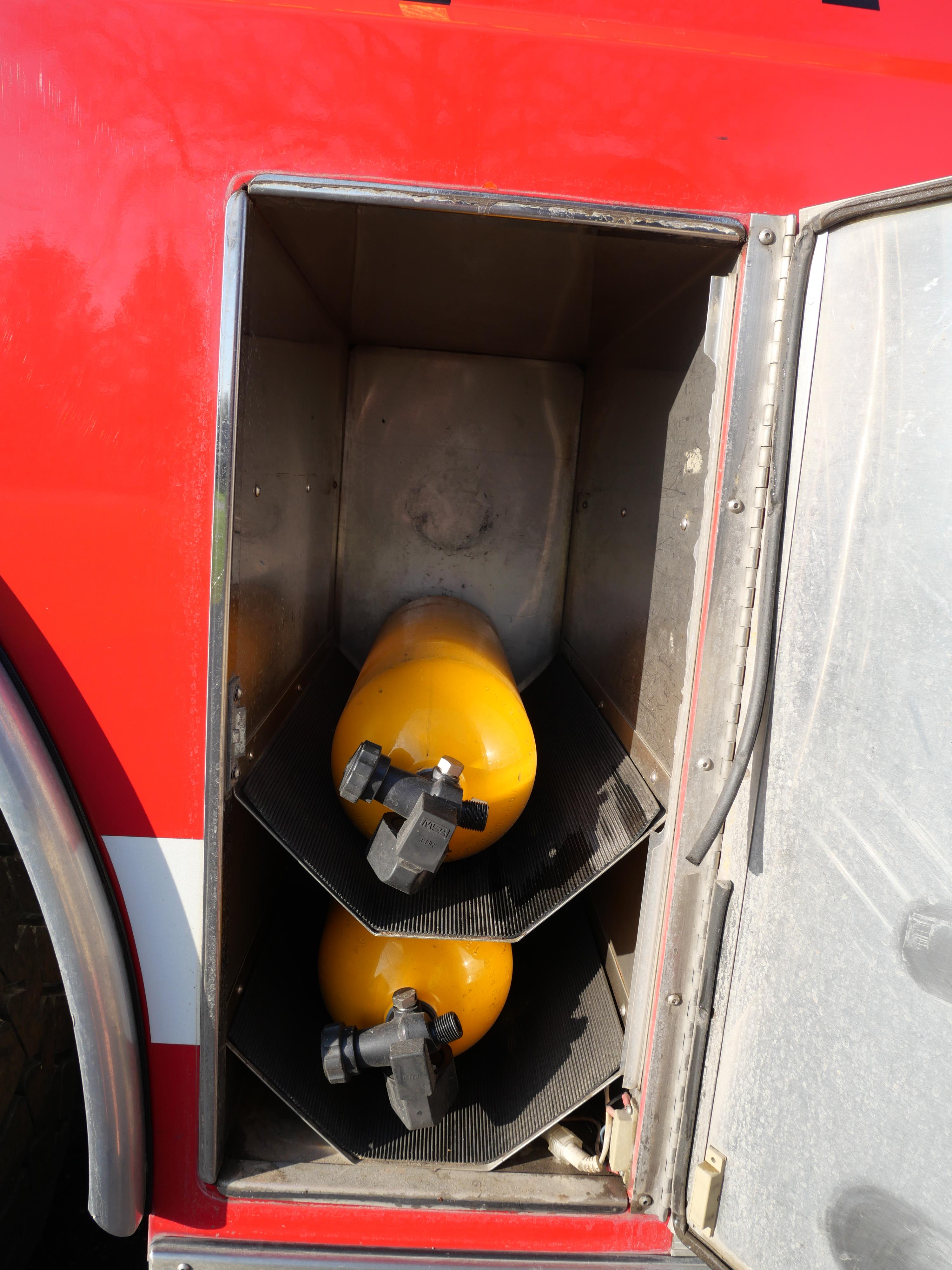 1997 Freightliner FL80 Pumper Tanker - image 27