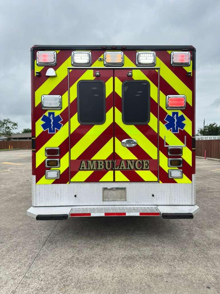 2019 Ford Type I Ambulance - image 4