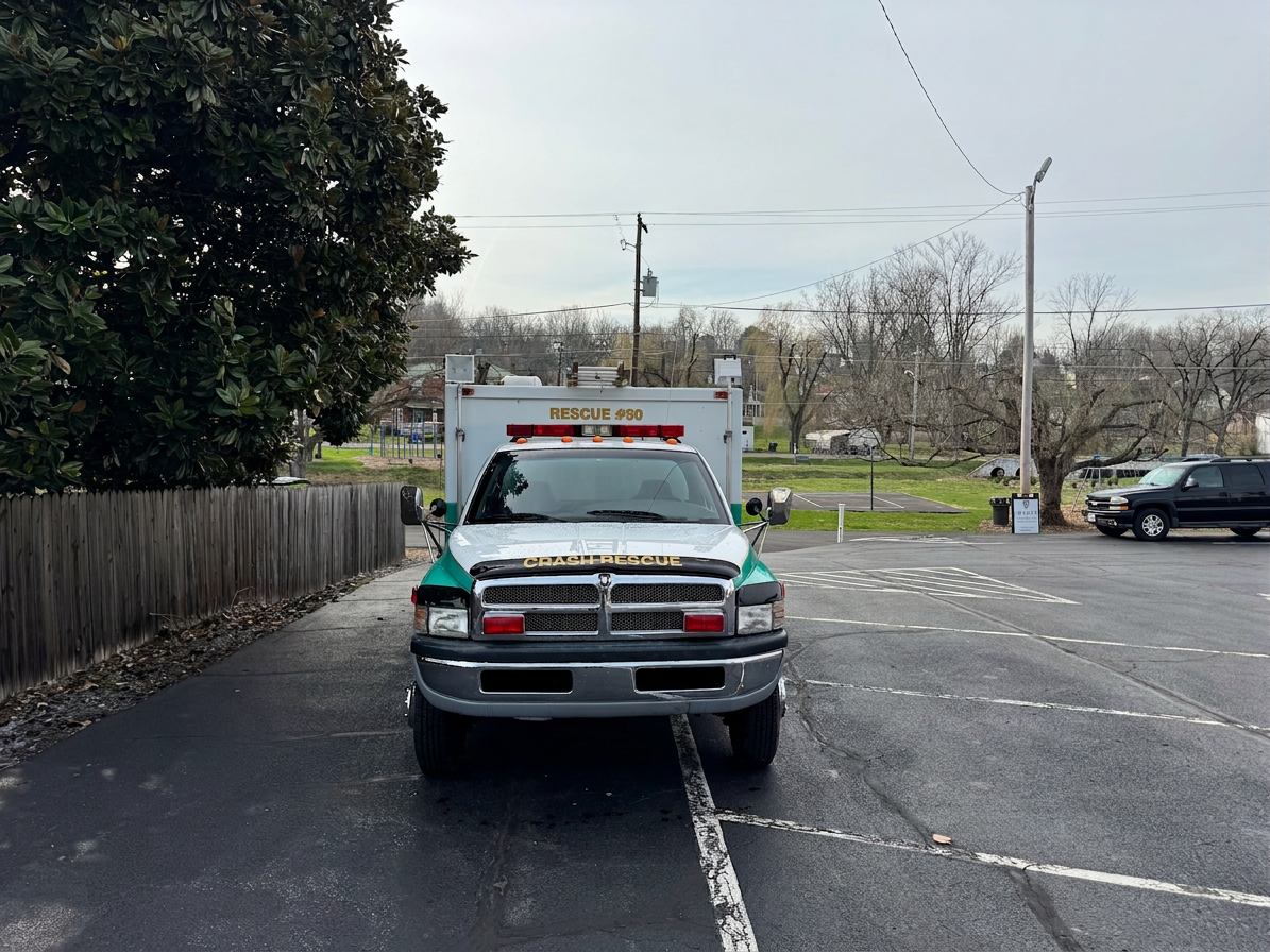 1999 Taylor Made Ram 4x4 Light Rescue - image 3