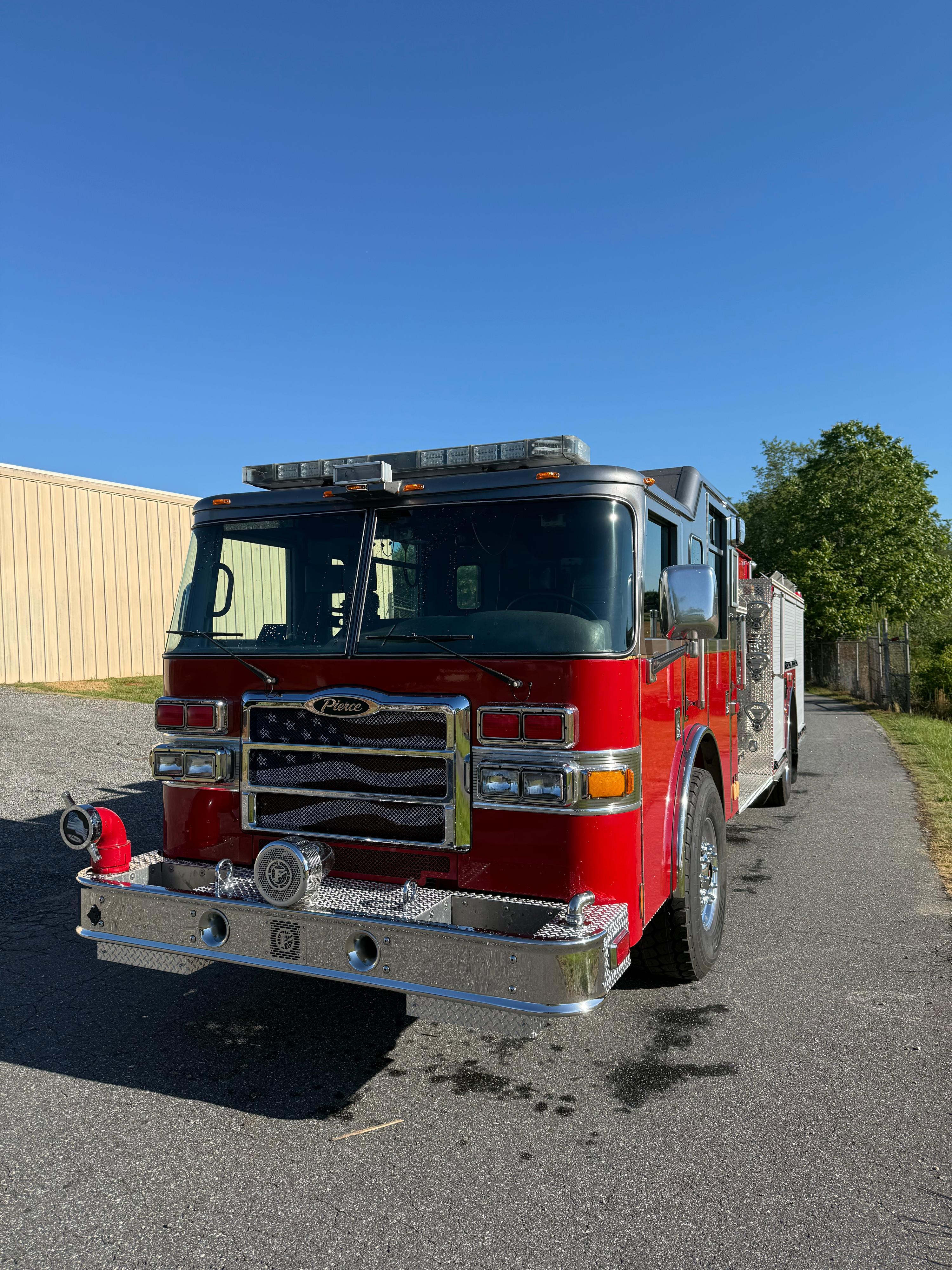 2007 Pierce Dash Pumper - image 2