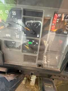 1997 International 4700 Dump Truck — photo 7