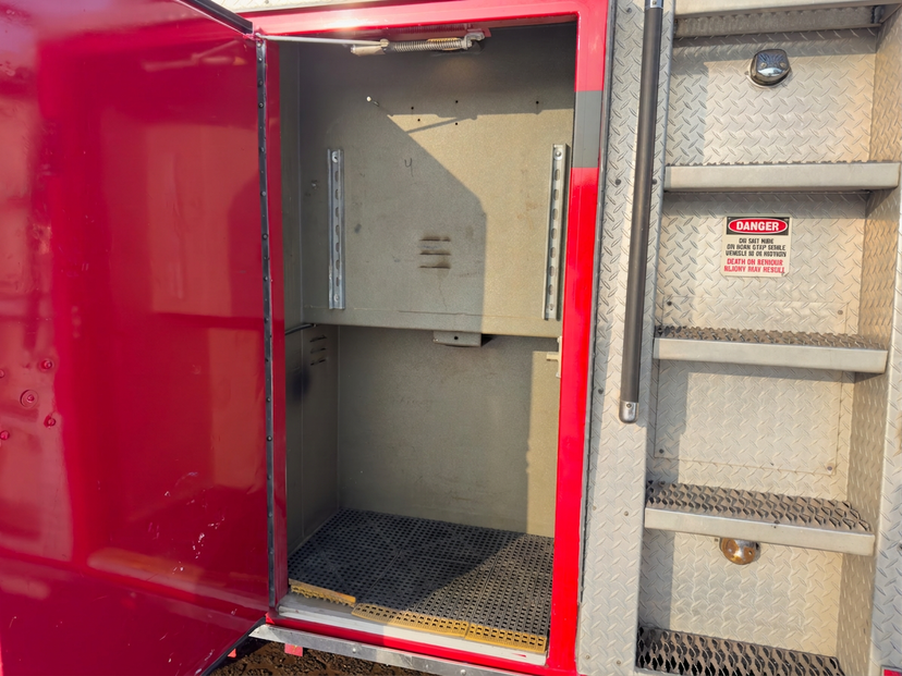 1998 Smeal Spartan 75' Aerial — photo 8