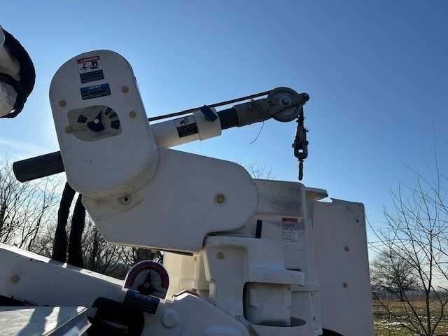 2019 Ram 5500 4x4 Bucket Truck w/ Altec AT48M Boom (53 ft) — photo 8