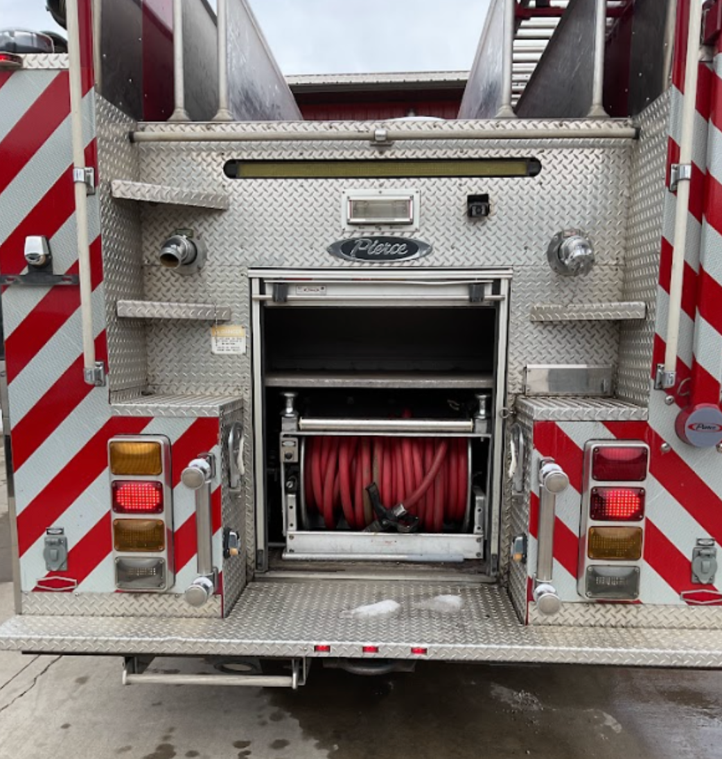 2003 Pierce Tilt Cab Pumper - image 13