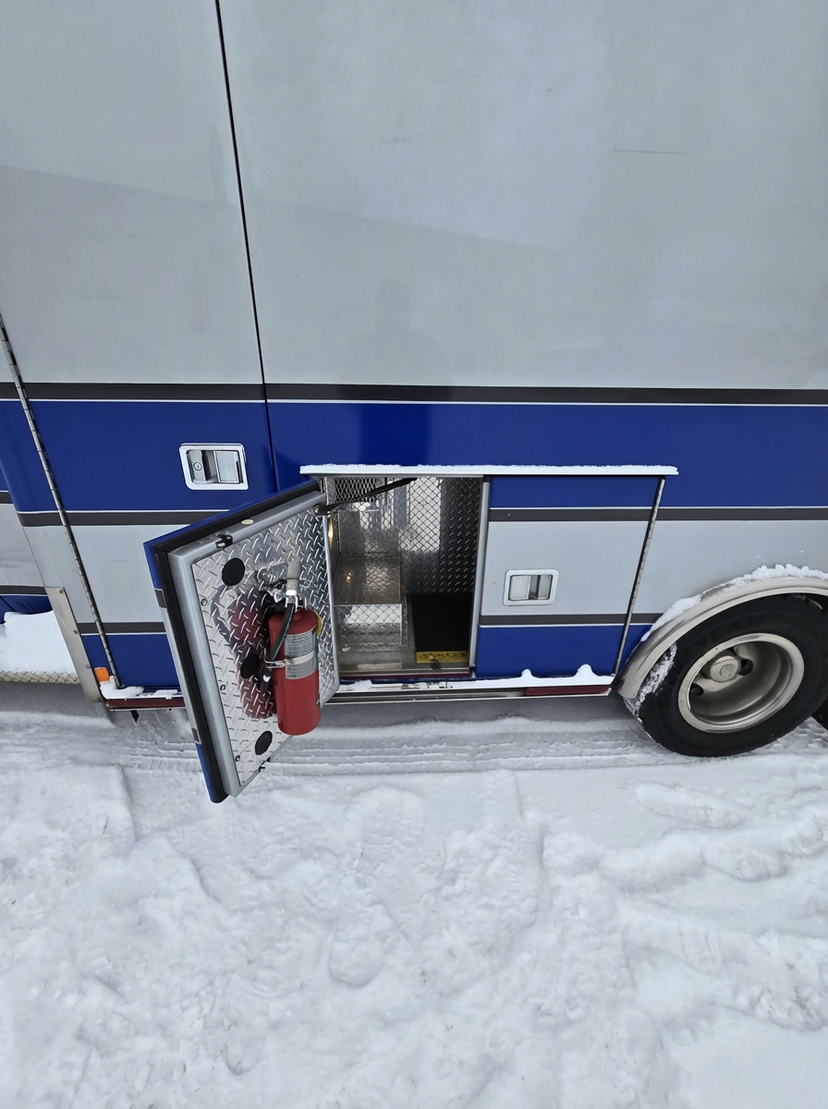 2010 MedTec Ford Type III Ambulance — photo 6